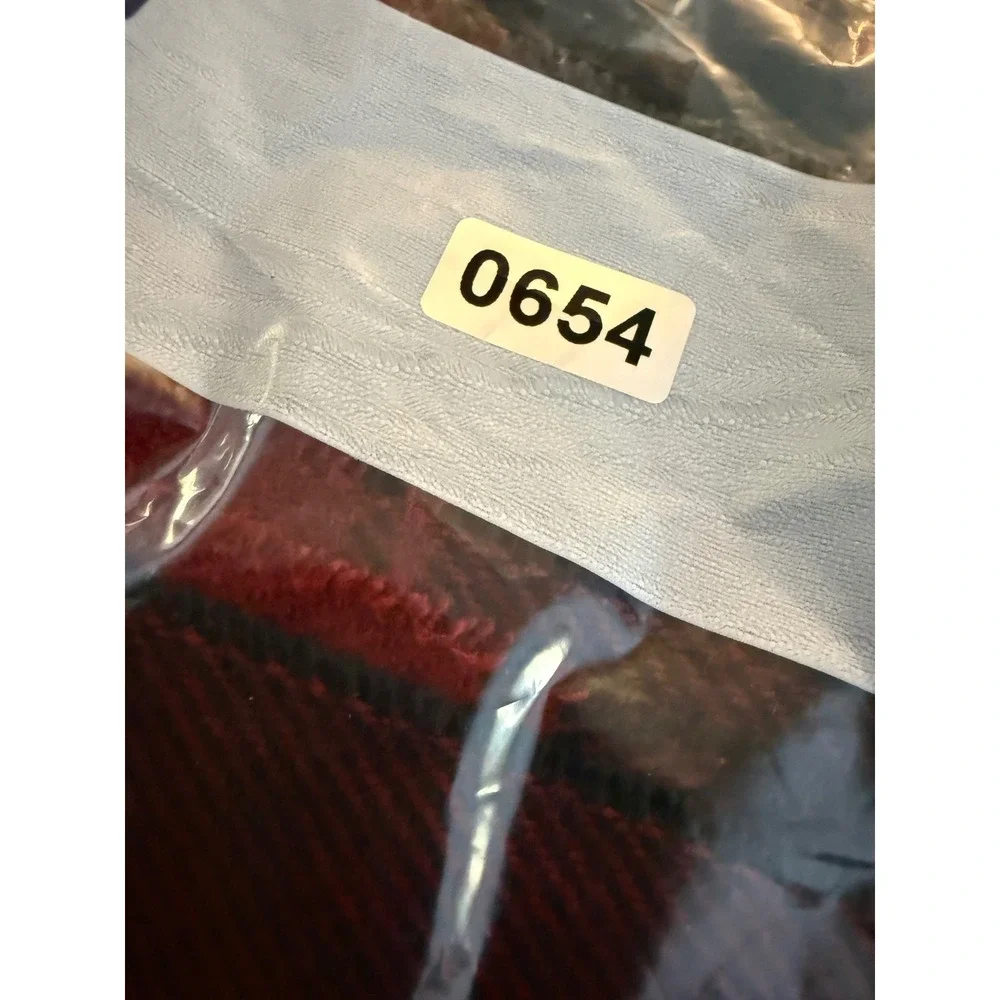 100% Cashmere‎ Plaid Scarf Made in Scotland Red Grey Maroon Luxury Warm Fringe